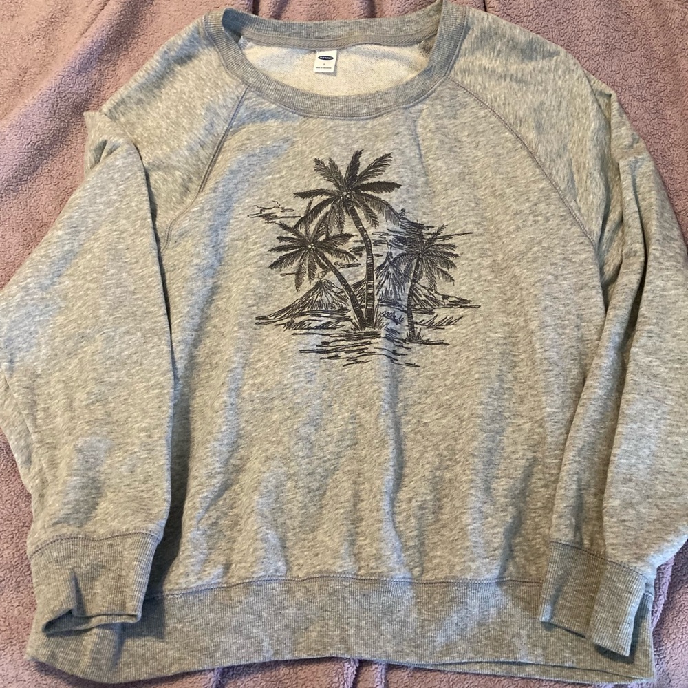 Old navy sweater
